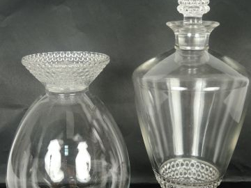 LALIQUE. Service de verres modèle Nippon comprenant : 9 verres à eau, 