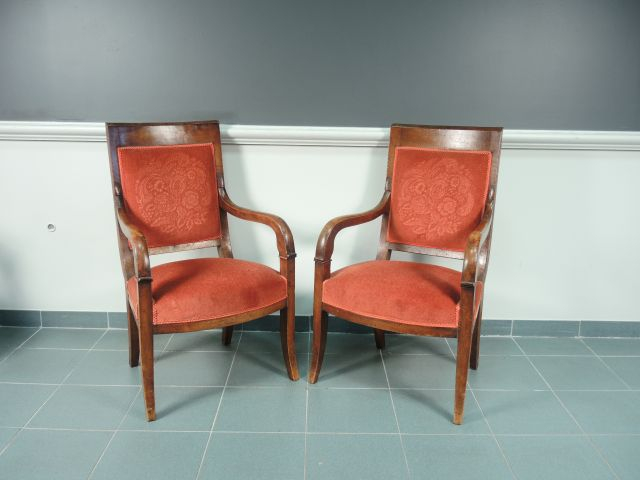 Paire de fauteuils à crosse XIXe
