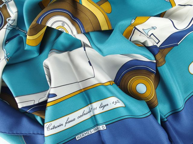  HERMES. Foulard 'Citroën' en soie  par Henry d’Origny. 1973