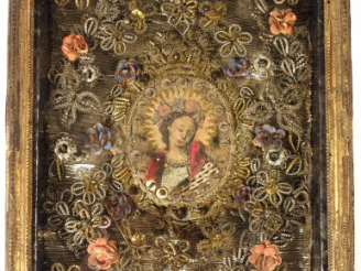 Vente aux enchères Paperolle XIXème à décor d'une sainte femme et de fleurs en papier et 