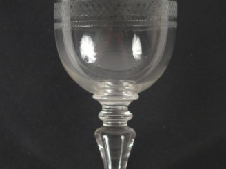 Vente aux enchères Service de verres en cristal