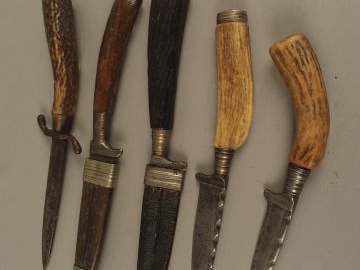 13- Lot de couteaux germaniques dit knicker messer indifféremment util