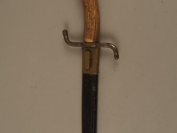 14-Forte dague de vénerie fin XIXème, fusée bois de cerf, garde fer co