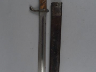 Vente aux enchères 28- Baïonnette Allemande 98/05 sans pare-flamme à oreilles hautes fabr