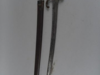Vente aux enchères 32- Baïonnette Française pour fusil Chassepot infanterie, fabrication 