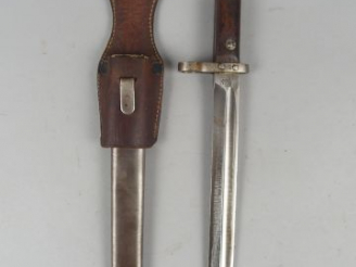 Vente aux enchères 58 Baïonnette Autrichienne modèle 1895 fabrication « OE W.G. » au rica