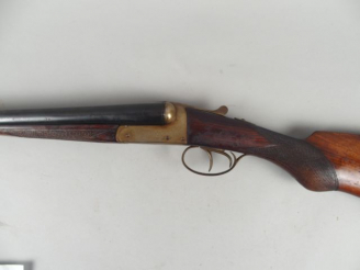 Vente aux enchères 75-  Fusil juxtaposé français système de verrouillage « HELICE ». Cali