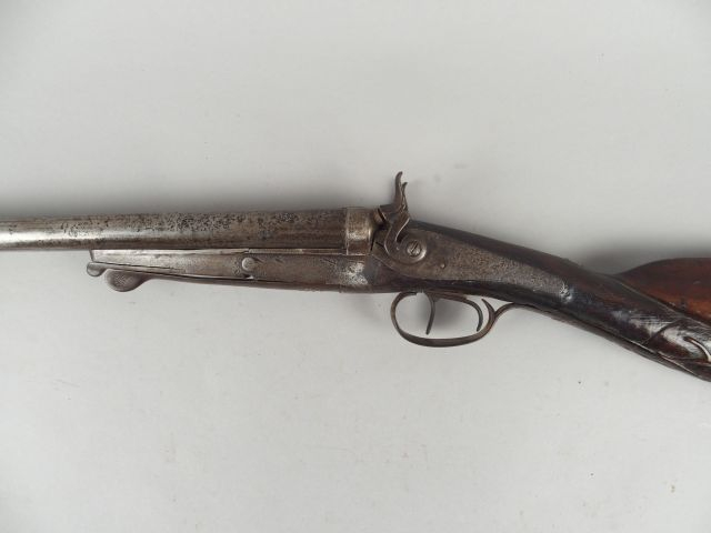 78-  Fusil Juxtaposé calibre 16 à chiens extérieurs. Initialement conç