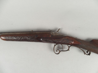 Vente aux enchères 104- Jolie Carabine de jardin. Calibre 9mm Flobert. Canon lisse légère