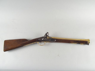 Vente aux enchères 124-  Joli tromblon Français à silex mesure 780 mm de longueur hors to