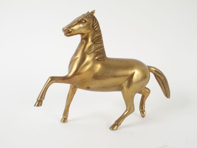 Sujet en bronze 'le cheval'. Travail italien (?). 14 x 18 cm