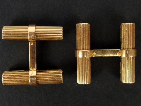 Paire de boutons de manchettes en or jaune.  Poids: 10gr