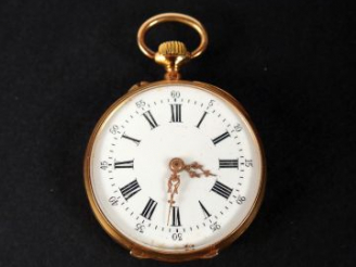 Vente aux enchères Montre de col en or jaune, cadran émail, décor de monogramme. Poids te