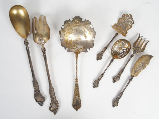 FOLLIOT. Couvert à salade et nécessaire à douceur quatre pièces de sty