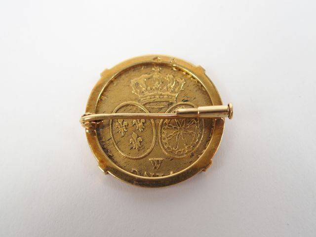 Double Louis au buste habillé 177?-Lilles. D. 1703. Montée en broche, 