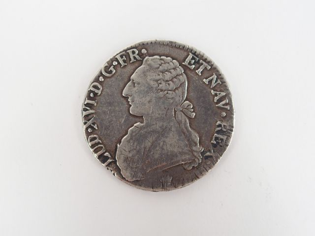 Ecu aux rameaux d'olivier 1784-Limoges. D. 1708 TB Poids: 28,9gr Exper