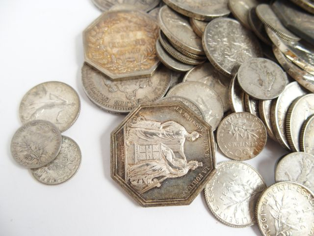 Collections de pièces, jetons ou médailles en argent. Poids: 700gr env