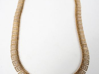 Collier or jaune 14K motifs géométriques. 44cm Poids: 18,2gr