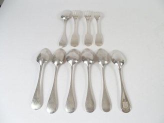 Vente aux enchères Suite de 6 cuillères en argent, poinçon Minerve, modèle uniplat monogr