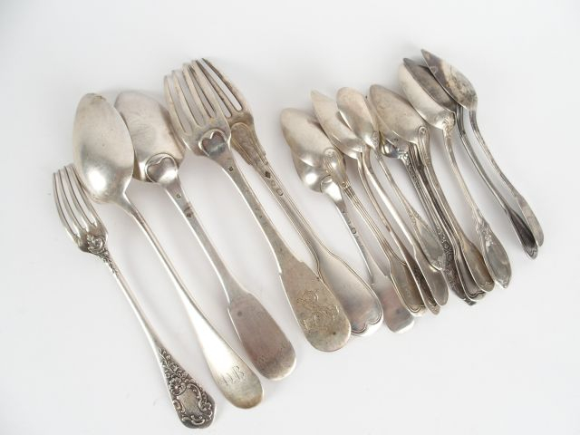 Couverts dépareillés en argent, poinçon Minerve : 10 différentes petit