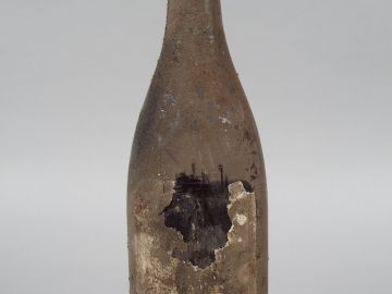 1 BOUTEILLE - BARSAC (BELLE FORME BOURGUIGNONNE) PRESUMEE 1926 - 7 CM/