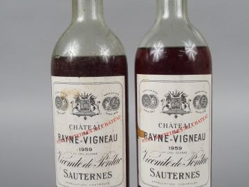 2 BOUTEILLES - CHÂTEAU RAYNE VIGNEAU 1ER CC SAUTERNES - 1959 - 1 BEP/1