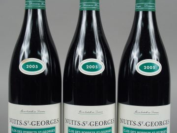3 BOUTEILLES NUITS ST GEORGES 'CLOS DES PORRETS ST GEORGES' H. GOUGES 