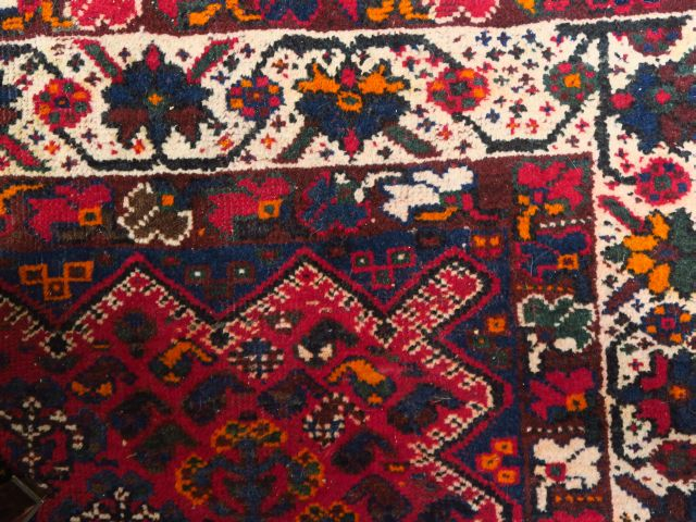 Trois différents tapis d'Orient