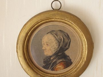 DENON "Portrait de dame au fichu". Aquarelle en tondo, signée en bas e