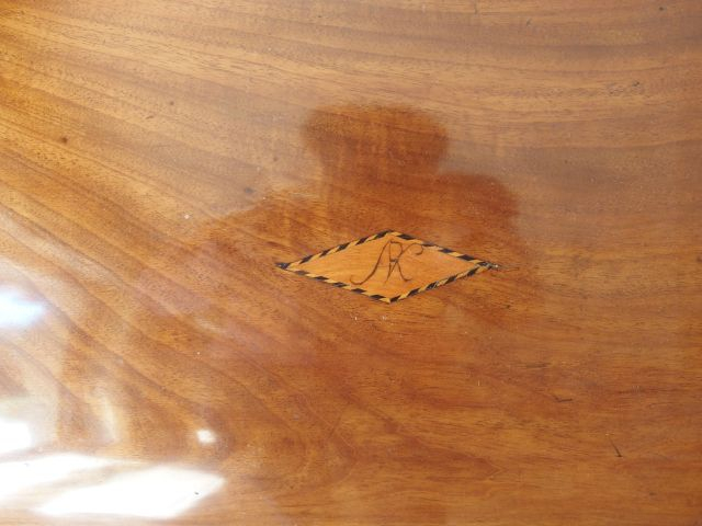 Bureau cylindre Directoire en acajou et placage d'acajou, dessus marbr