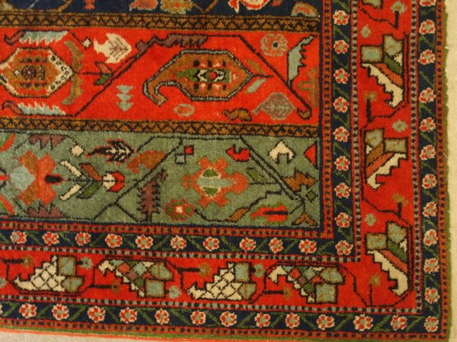 Tapis de prière, fond rouge, bleu et vert