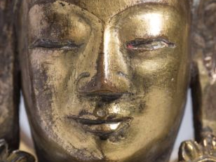 Sujet en bronze doré représentant le Bouddha Amitayus assis en dhyanas