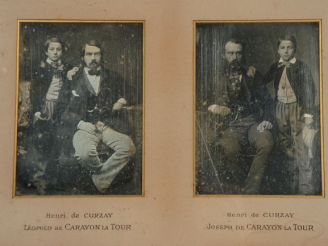 Vente aux enchères Deux daguerréotypes dans un même encadrement 'Deux portraits d'Henri d