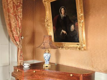 	Piano à queue Napoléon III en placage de palissandre et marqueterie d