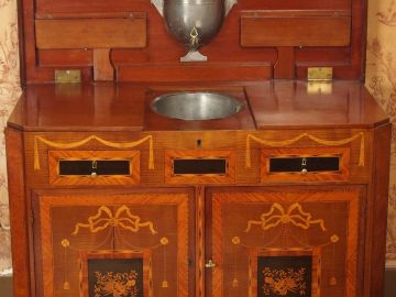 Coiffeuse hollandaise début XIXe de style Louis XVI en marqueterie à d