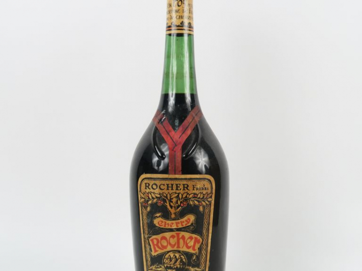 1 VIEUX MAGNUM CHERRY ROCHER 