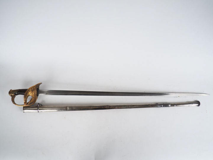 Sabre de cavalerie modèle 1896 pour officier, lame droite dos plat por
