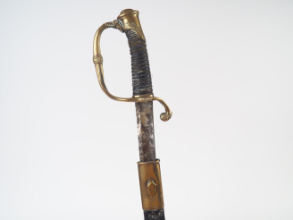 Vente aux enchères Sabre d’officier d’infanterie modèle 1821 lame courbe à gorge et dos b