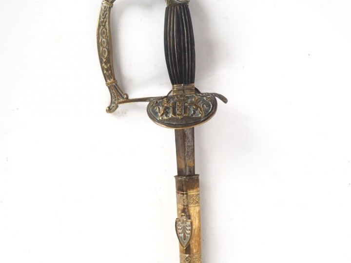 Epée de société, lame triangulaire à trois pans creux pas de marquages