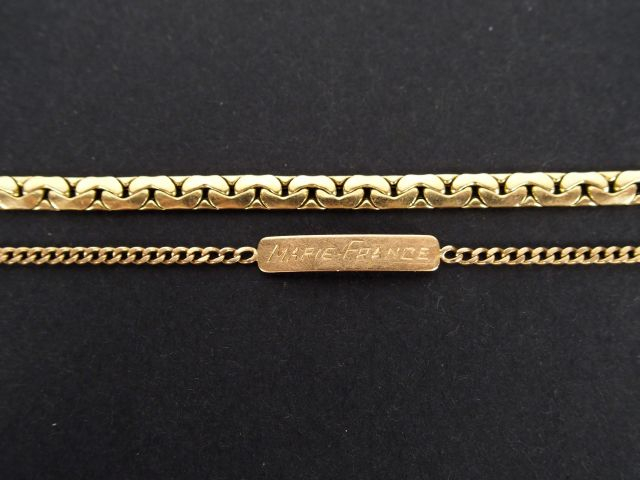 Bracelet et gourmette en or jaune. Poids: 7,1gr