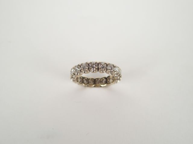 Alliance américaine monture or blanc et 18 brillants de 0,10cts enviro