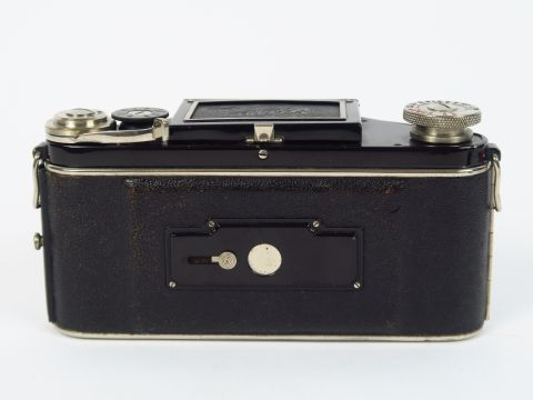 Ihagée : Exakta 4x6 version 4,1 objectif Exakta 3,5/7,5cm  Cond : Bel 