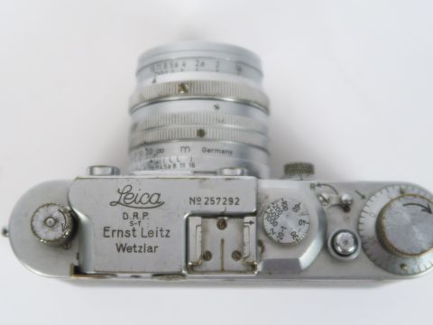 Leitz : Leica IIIa objectif  Summarit 1,5/5cm N°1098075  Cond : Bel ét