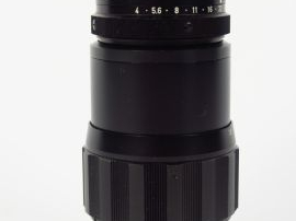 Vente aux enchères Leitz:Télé Elmar 4/135 M  N°2208093 noir, bouchons   Cond : Etat de ne