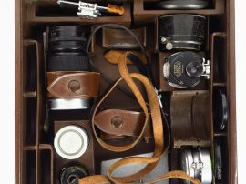 Leitz:Mallette Etgus contenant , Leica IIIa N°188774 prise synchro à b