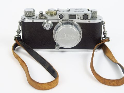 Leitz:Mallette Etgus contenant , Leica IIIa N°188774 prise synchro à b