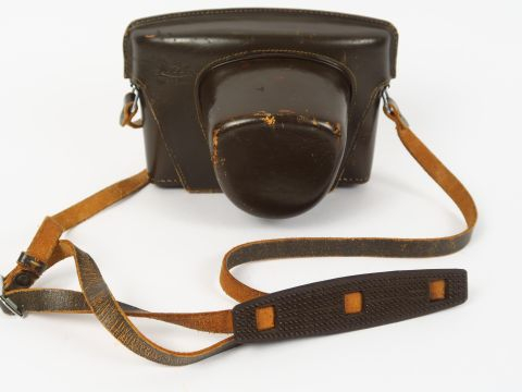 Leitz:Leicaflex SL N°1202690 objectif Summicron  R 2/50 N°2266775 sacT