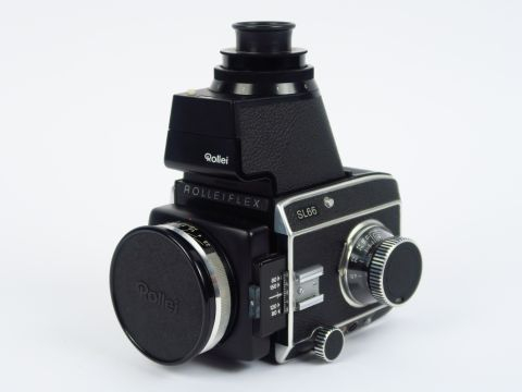 Rolleiflex : SL66 N°21903 , objectif Planar 2,8/80  N°5361929  capucho
