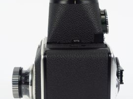 Rolleiflex : SL66 N°21903 , objectif Planar 2,8/80  N°5361929  capucho