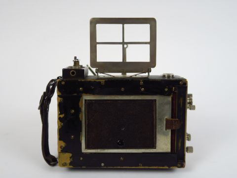 Lorillon:Klapp à tendeurs 9x12 objectif Tessar 4,5/10,5cm, obturateur 